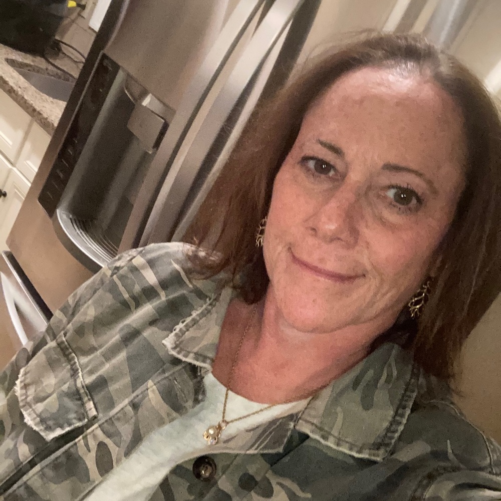 Meet your Posher, Sheryl